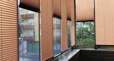 Cam Balkon Perdesi 2